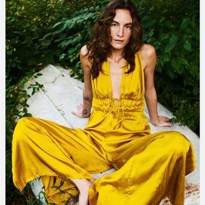Zara mustard yellow jumpsuit brand new
